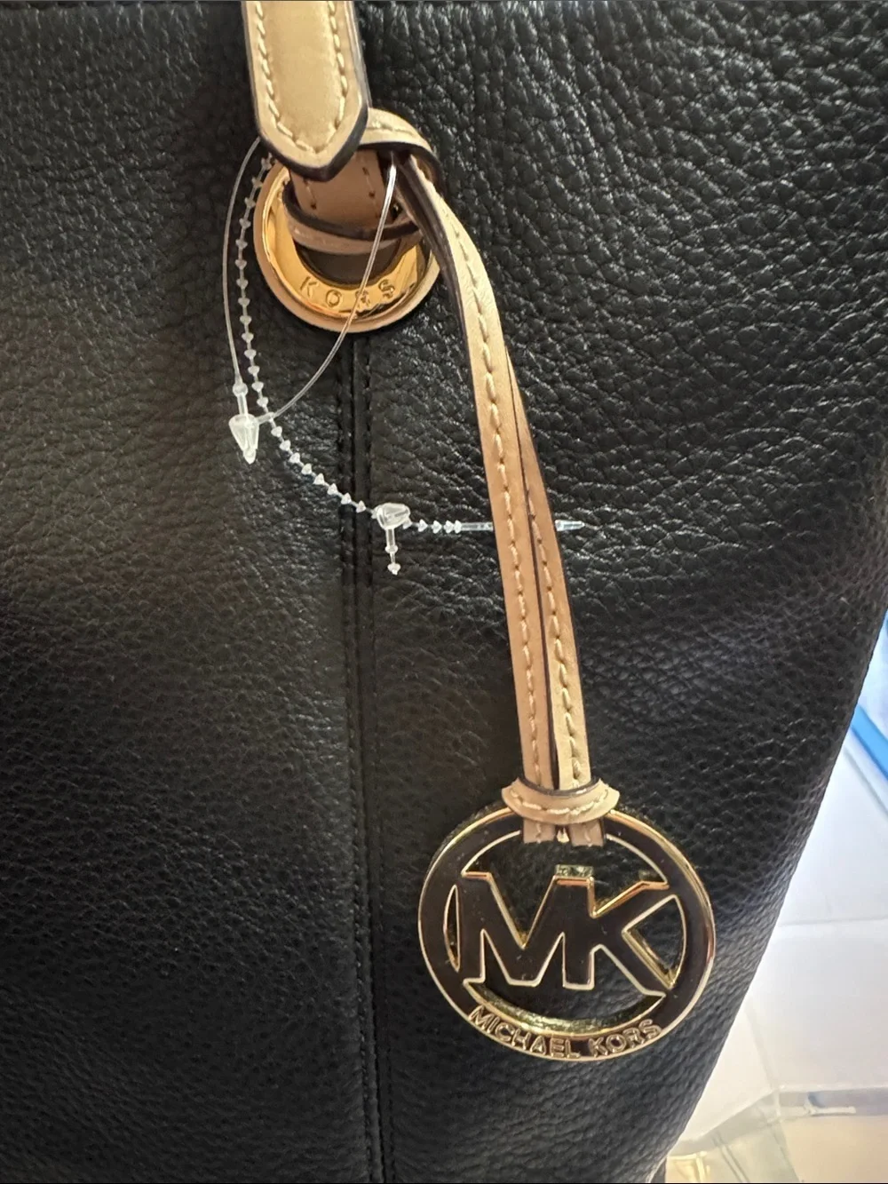 NWT$278 Michael Kors Black Pebbled Leather Tote Tan Straps Career Travel *FLAWED